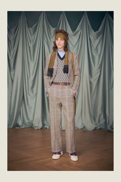 Look 31